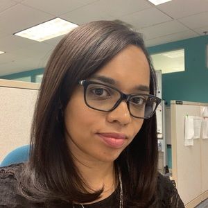 Meet your Posher, Niquira